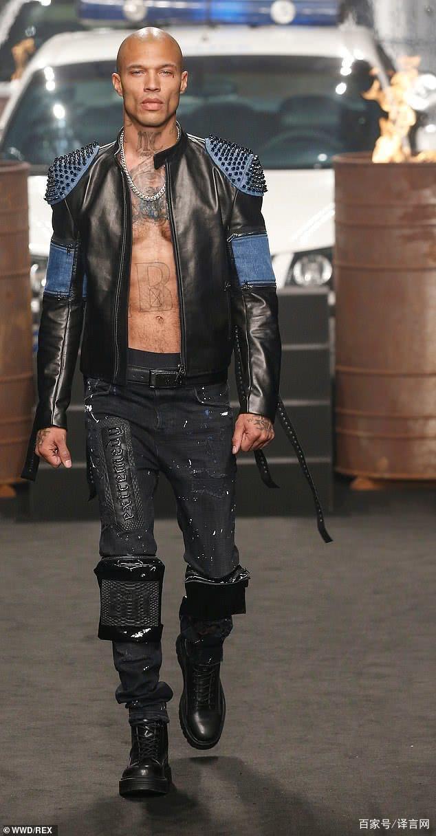 ayx-多特蒙德训练开放日，冲刺阶段主帅复盘引欢呼，荷甲在即，轮换策略成焦点的简单介绍-ayx